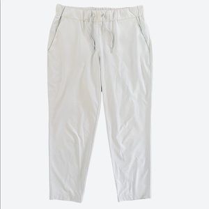 Chico’s Zenergy Gray Pull On Pants